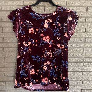 Floral Ruffle Sleeve Blouse